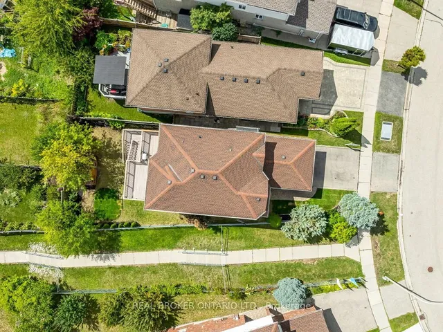 Additional image 4 of 141 Hollyridge Cres