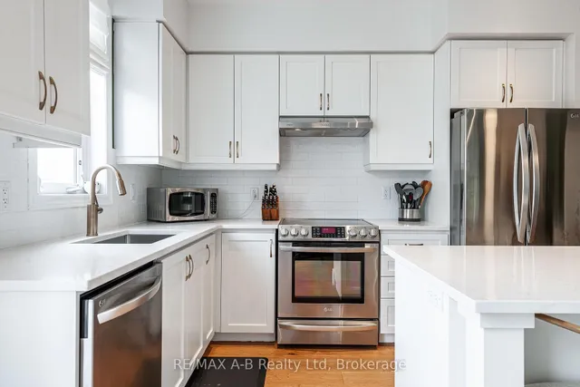 Additional image 16 of 342 Mill St Unit 51