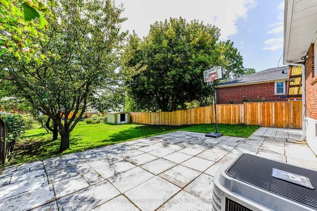 Additional image 25 of 3987 Bloor St