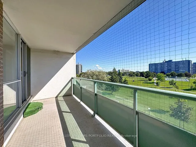 Additional image 20 of 44 Longbourne Dr Unit 404