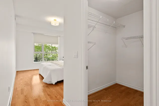 Additional image 21 of 2662 Bloor St Unit 507