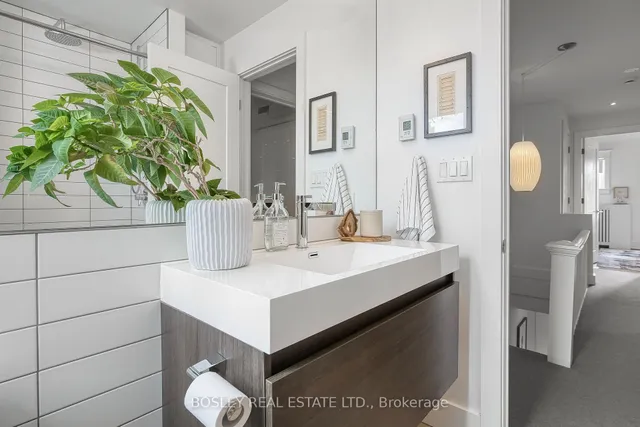 Additional image 26 of 10 Herman Ave