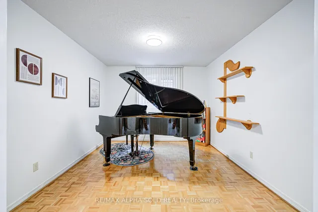 Additional image 12 of 360 Goldhawk Tr