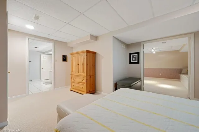 Additional image 26 of 15 Quinte Cres Unit 15