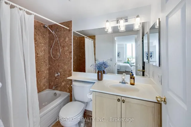 Additional image 18 of 8 Covington Rd Unit 1412