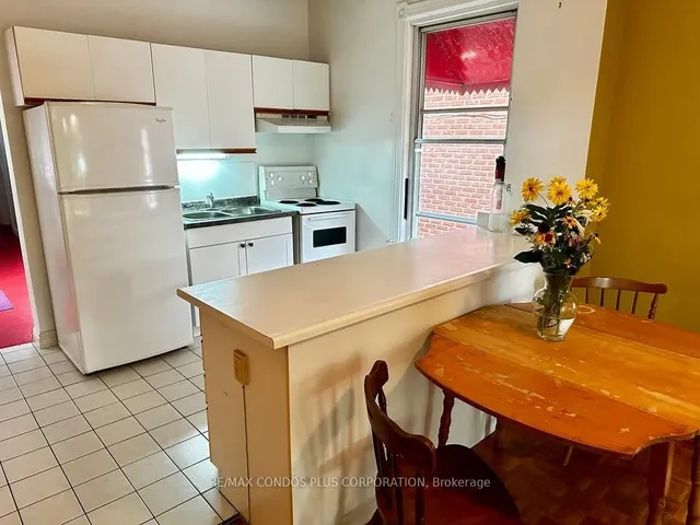 Additional image 10 of 548 Roxton Rd