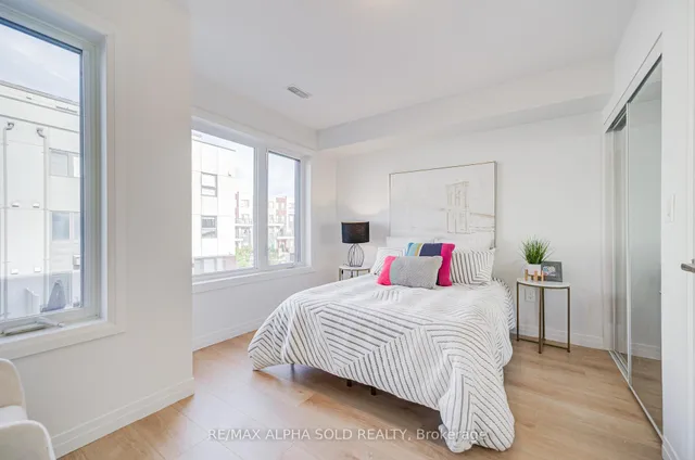 Additional image 26 of 45 Thomas Mulholland Dr Unit 3