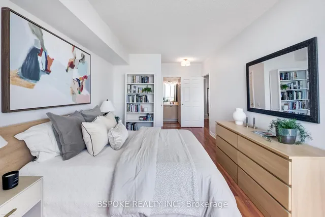 Additional image 16 of 8 Covington Rd Unit 1412