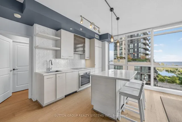 Additional image 15 of 60 Annie Craig Dr Unit 815