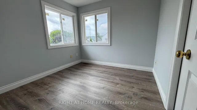 Additional image 33 of 19 Windflower Dr