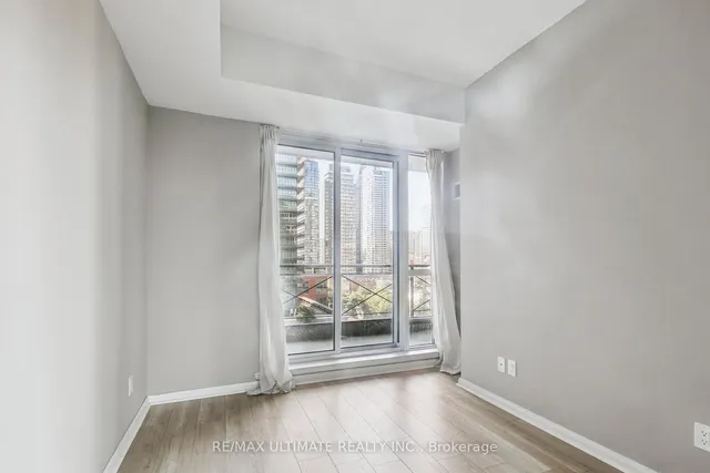 Additional image 17 of 35 Hayden St Unit 1002