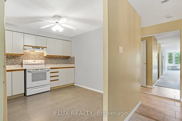 Additional image 15 of 35 Green Valley Dr Unit 902