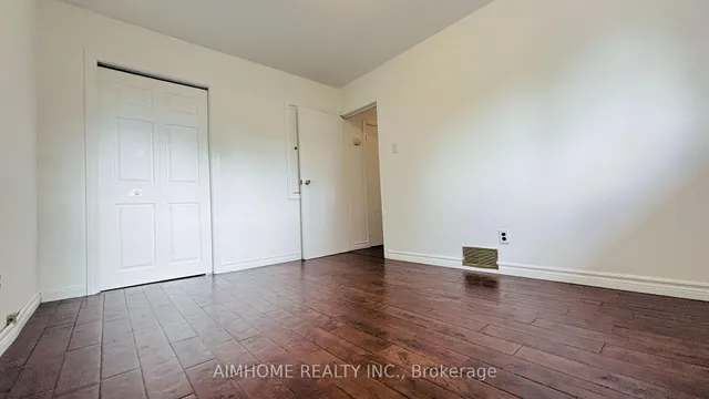 Additional image 22 of 19 Sunderland Cres