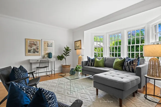 Additional image 31 of 49 Roxborough St