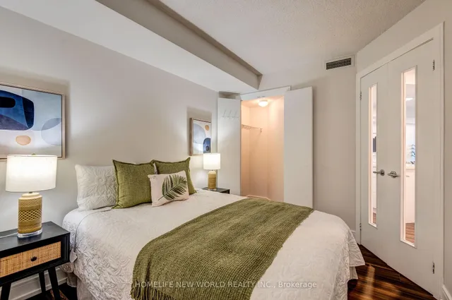 Additional image 13 of 208 Queens Quay Unit 903