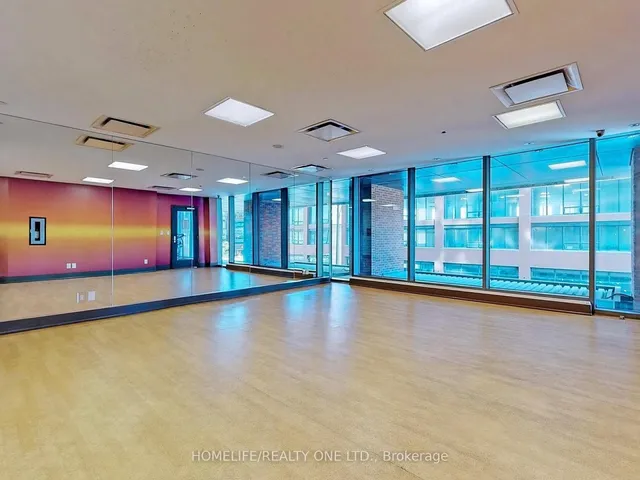 Additional image 27 of 150 East Liberty St Unit 515