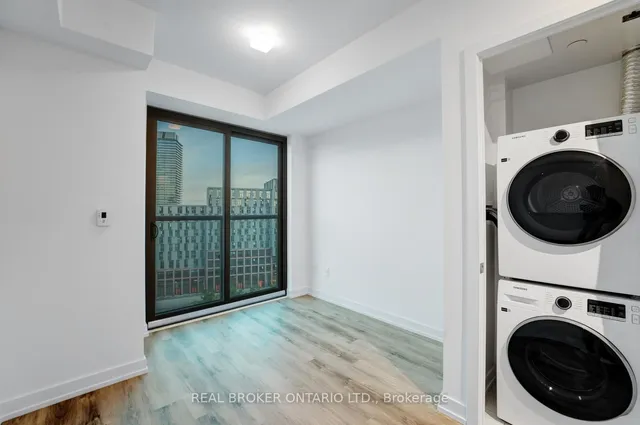 Additional image 16 of 28 Eastern Ave Unit LPH16