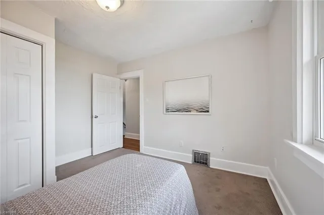 Additional image 22 of 123 Strange St