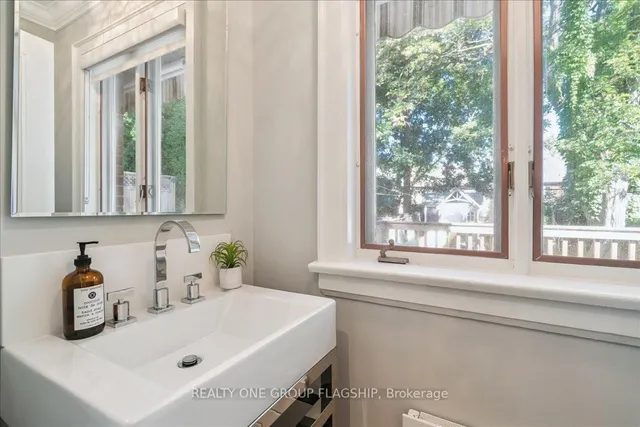 Additional image 29 of 466 St Clements Ave