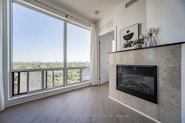 Additional image 37 of 300 Bloor St Unit 2004