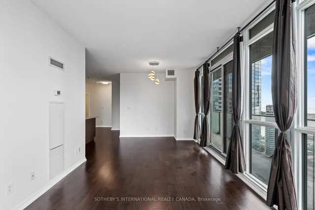 Additional image 20 of 55 Bremner Blvd Unit 2701