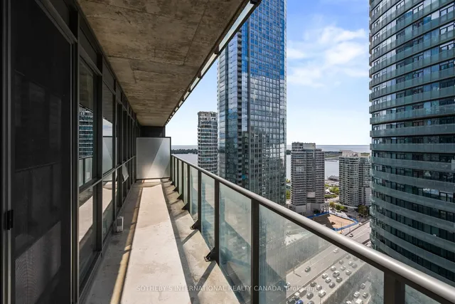 Additional image 38 of 55 Bremner Blvd Unit 2701