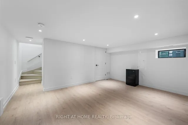 Additional image 44 of 85 Holborne Ave