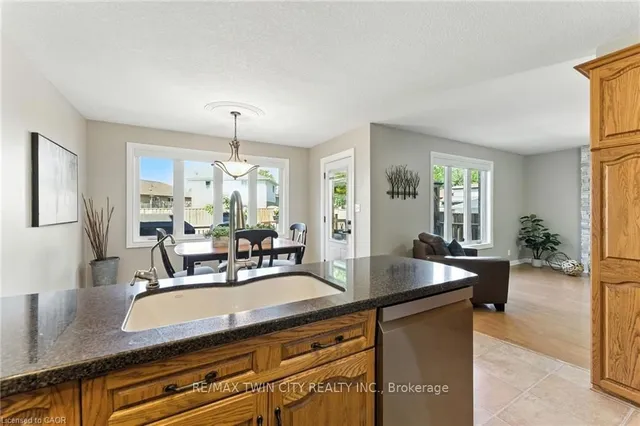 Additional image 17 of 62 Zeller Dr