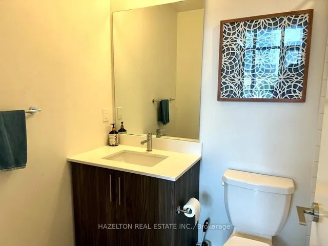 Additional image 18 of 27 Bathurst St Unit 212W