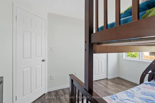 Additional image 31 of 74 Joshua St