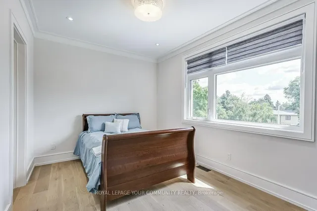 Additional image 24 of 2 Hemford Cres