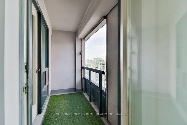 Additional image 36 of 102 Bloor St Unit Ph07