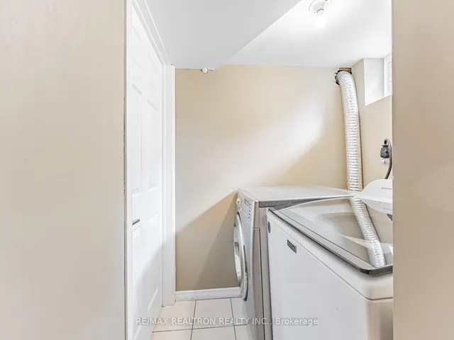 Additional image 28 of 25 Chandler Dr