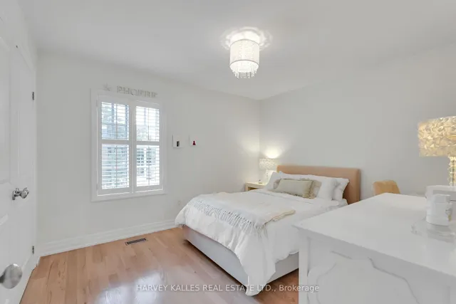 Additional image 24 of 281 Snowdon Ave