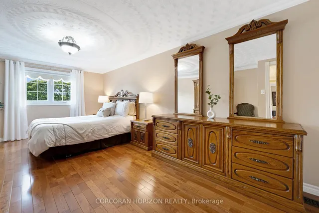 Additional image 28 of 228 Michener Cres