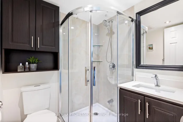 Additional image 15 of 55 Turntable Cres Unit 70