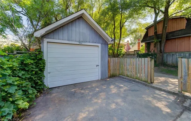 Additional image 28 of 88 Dekay St