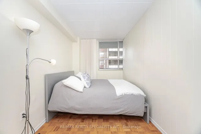 Additional image 16 of 3625 Lake Shore Blvd Unit 206