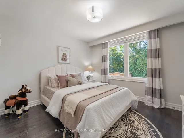 Additional image 25 of 10 Terrydale Dr