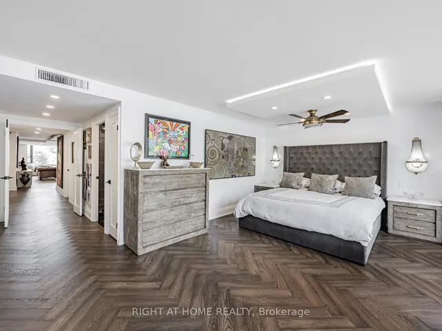 Additional image 19 of 1166 Bay St Unit 401