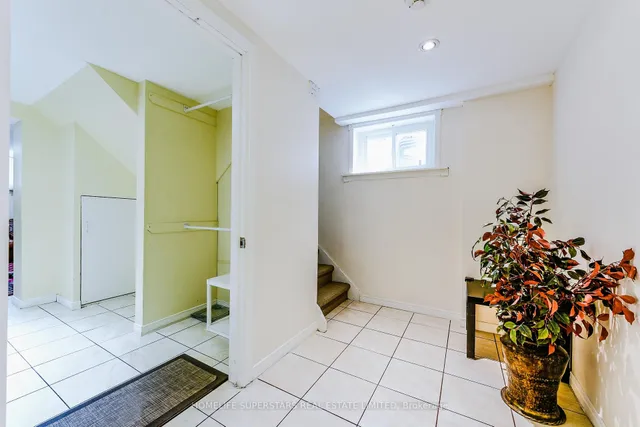 Additional image 34 of 3987 Bloor St