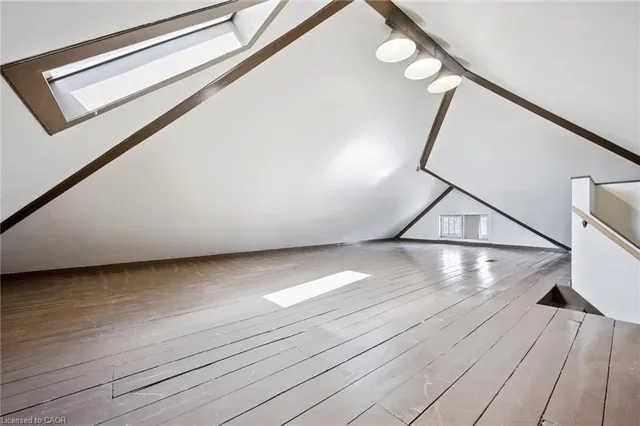 Additional image 25 of 123 Strange St