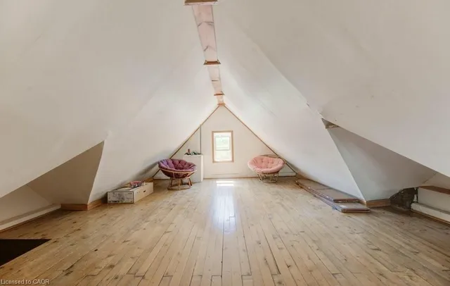 Additional image 24 of 43 Irvin St