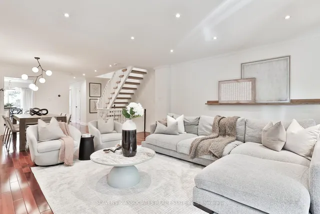 Additional image 12 of 1021 Spadina Rd