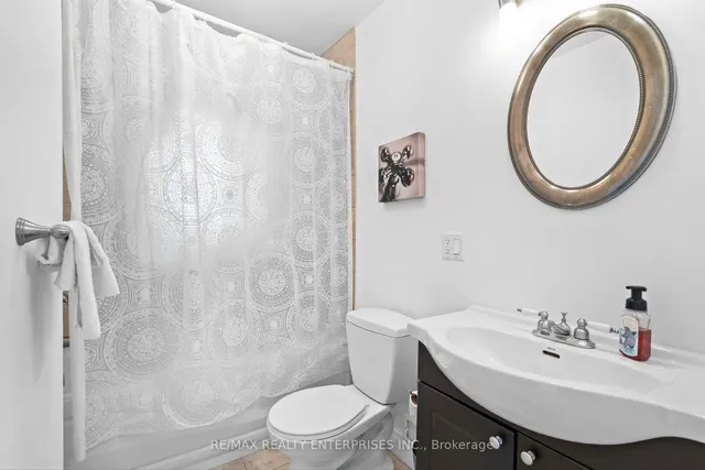 Additional image 18 of 11 Humber Hill Ave