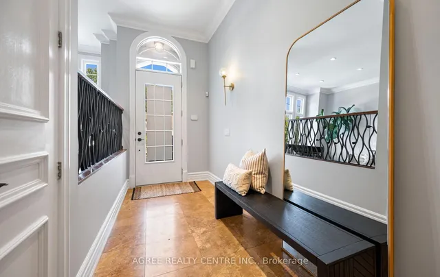 Additional image 4 of 179 Glengarry Ave