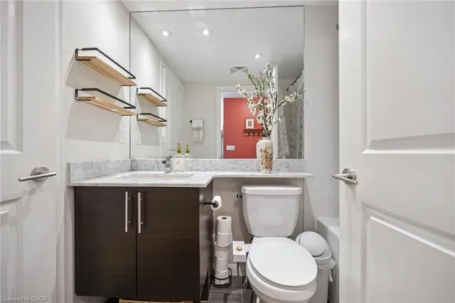 Additional image 15 of 85 East Liberty St Unit 1712