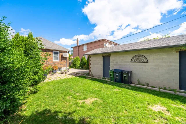 Additional image 44 of 185 Dunraven Dr