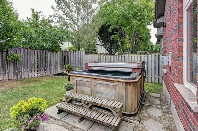 Additional image 46 of 72 Helena Feasby St