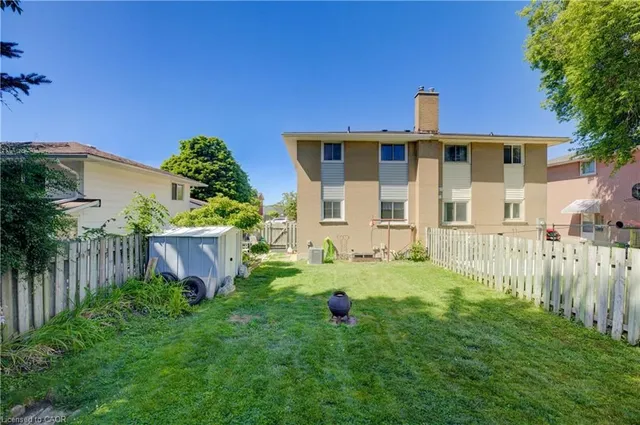 Additional image 35 of 73 Overlea Dr